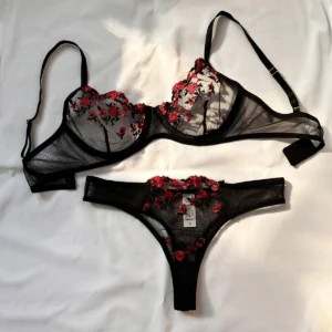 Sexy Set Womens Underwear Exotic Emotional Bra Set Embroidered Print Brassiere Lingerie Set Women’s Set Push Up Thin Bralette